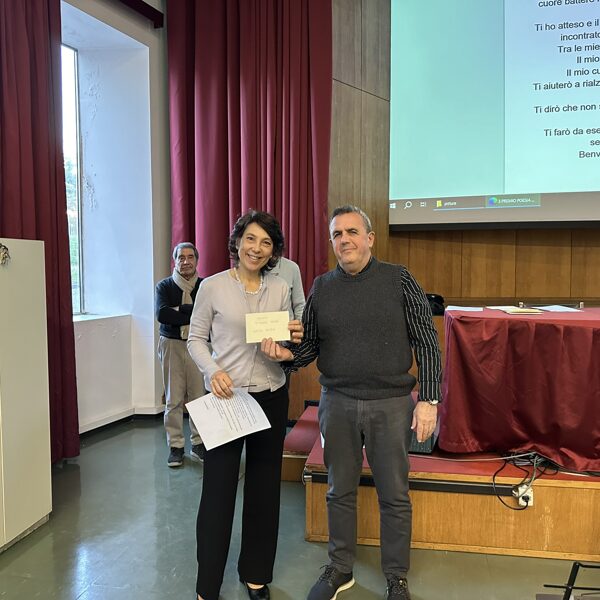 LUISA MUZIO - TERZO PREMIO DOSCAR POESIA