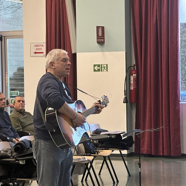 IL DIRETTORE DEL CORO AMICI DELLA NAVE, PAOLO FOSCHINI