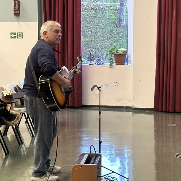 IL DIRETTORE DEL CORO AMICI DELLA NAVE, PAOLO FOSCHINI