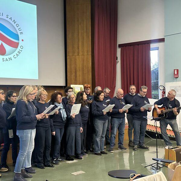IL CORO AMICI DELLA NAVE