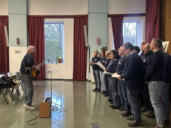 IL CORO AMICI DELLA NAVE