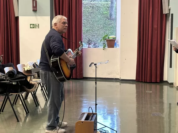 IL DIRETTORE DEL CORO AMICI DELLA NAVE, PAOLO FOSCHINI