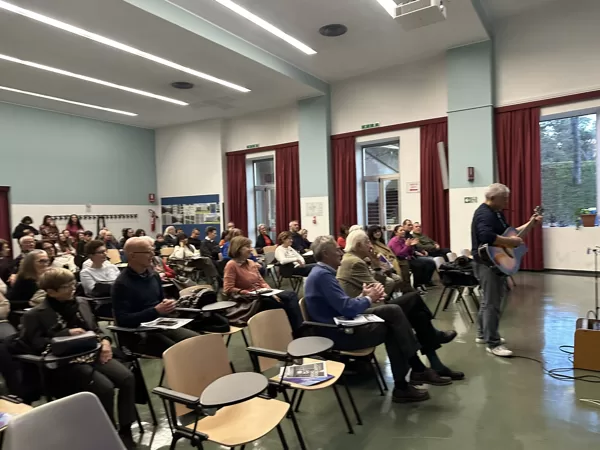 PUBBLICO DI DONATORI