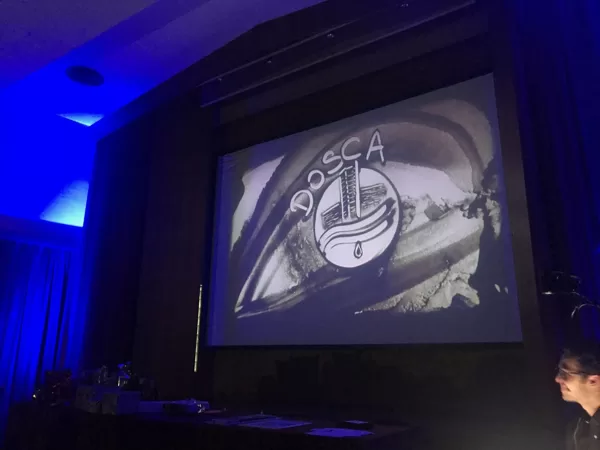 Il nostro logo disegnato con la sabbia