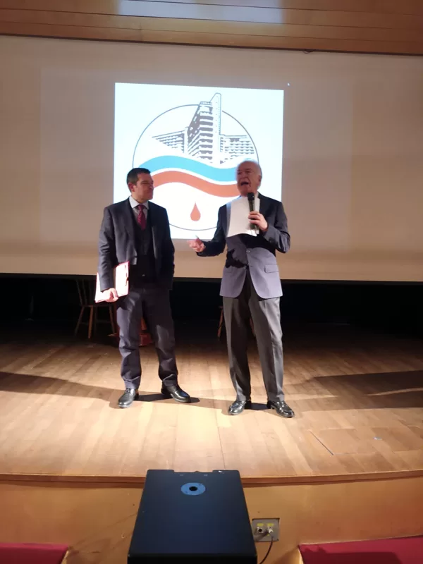 Il Presidente, Eduardo Szego, e il presentatore, Edoardo Segnan