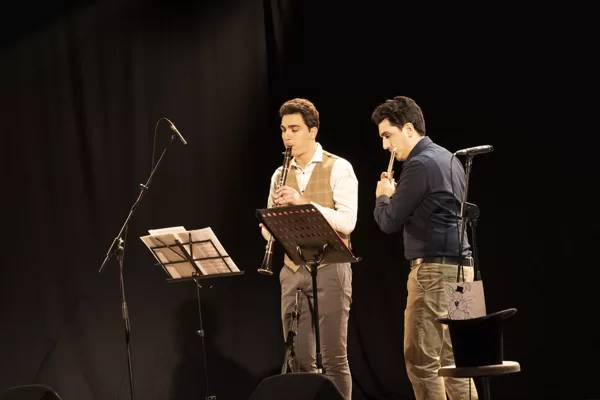 I fratelli Contino si esibiscono