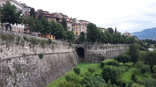 Le mura della città